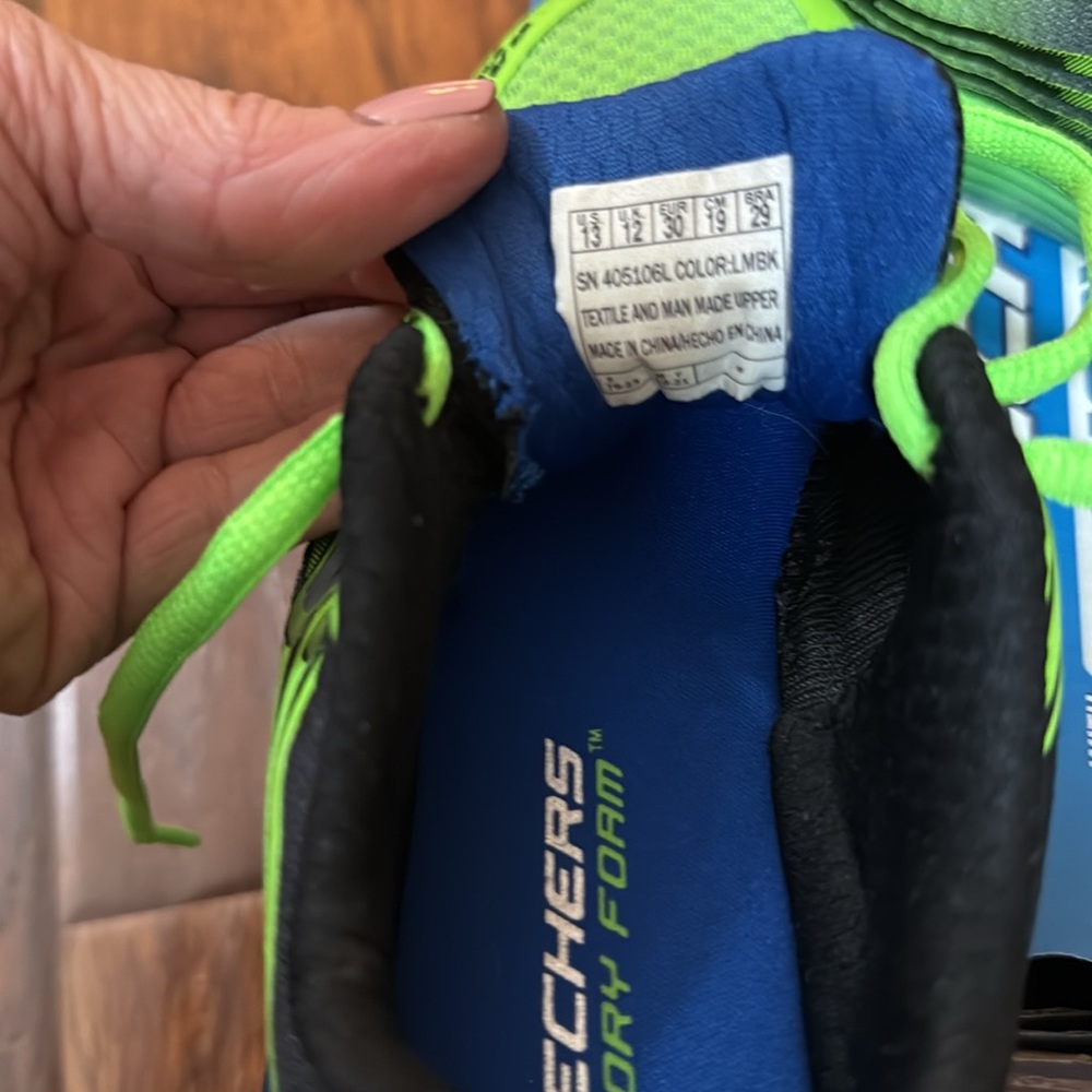 13 memory foam Sketcher sneakers. New in box. lime green/blue - Picture 4 of 4
